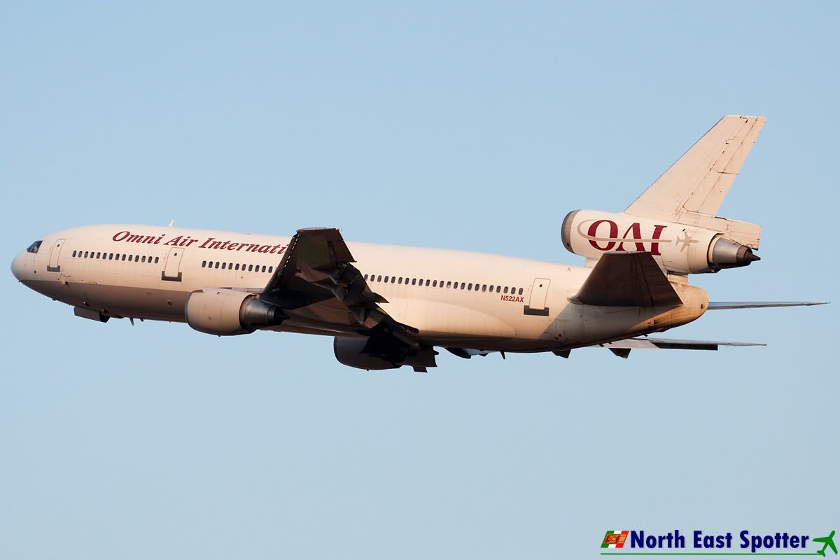 N522AX_2_30-03-11_AVB.jpg