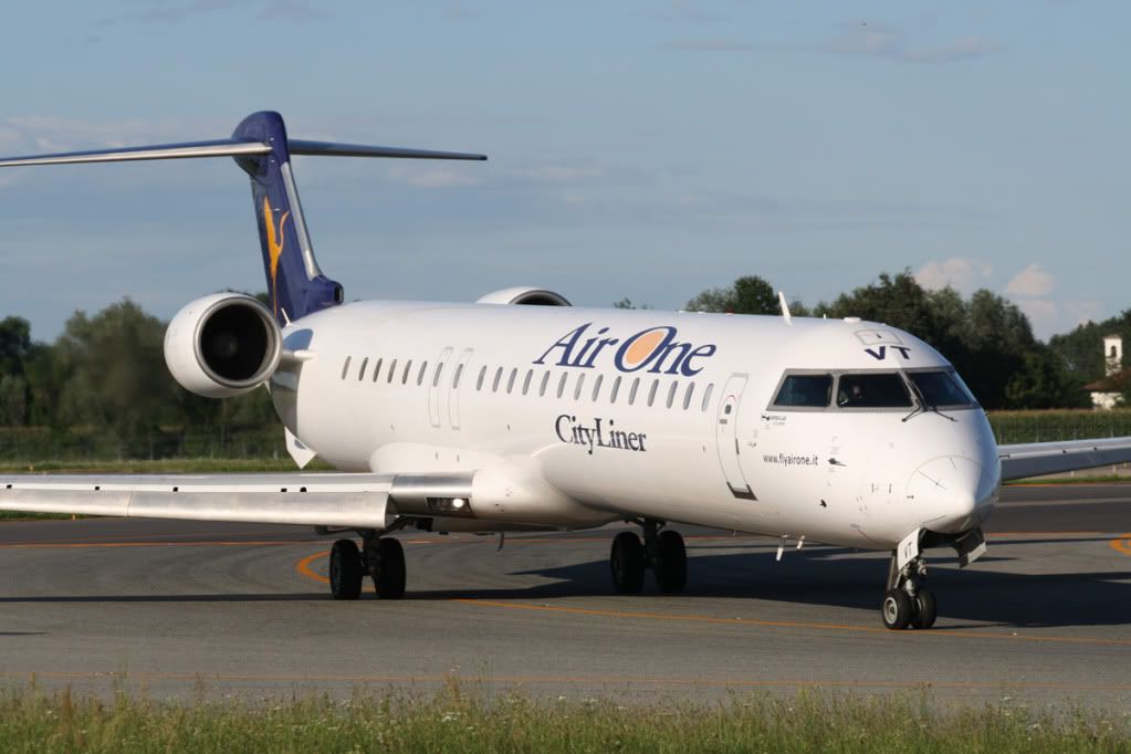 CRJ9AirOnecopy.jpg