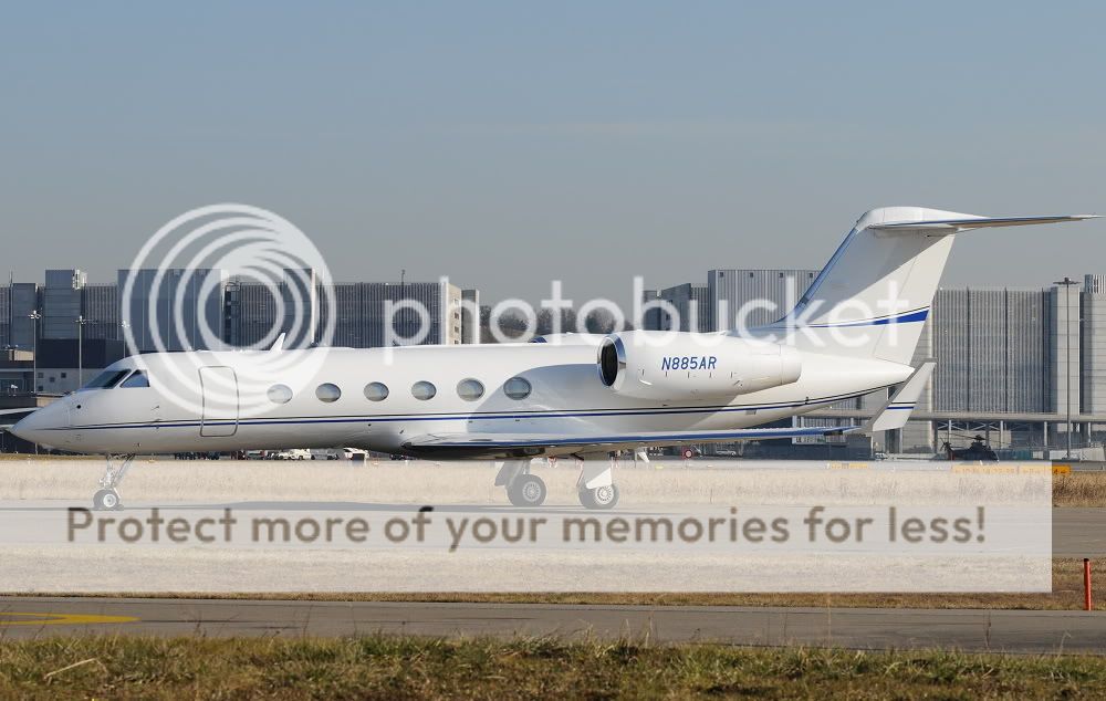 25_N885AR.jpg