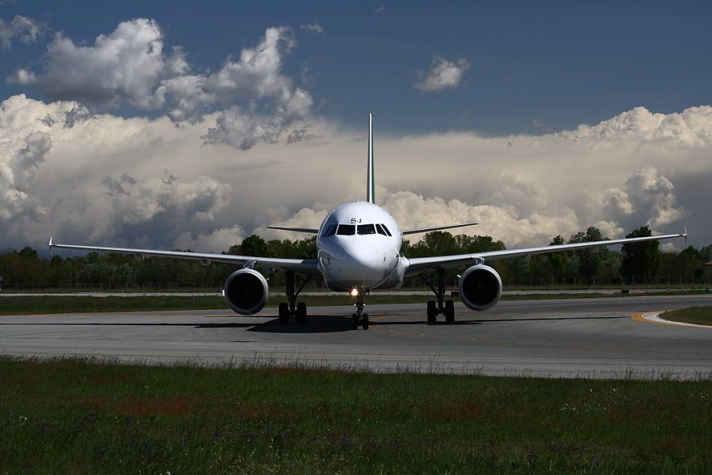 A320Alitalia2JPG-1.jpg