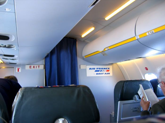 IntCRJ700.jpg