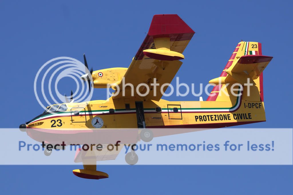 CANADAIR23.jpg