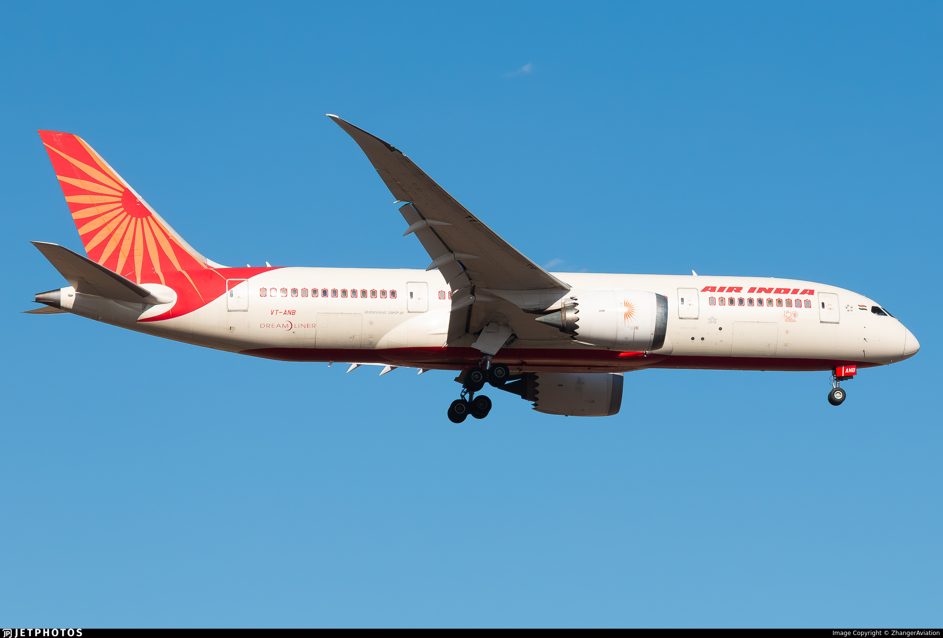www.flightradar24.com