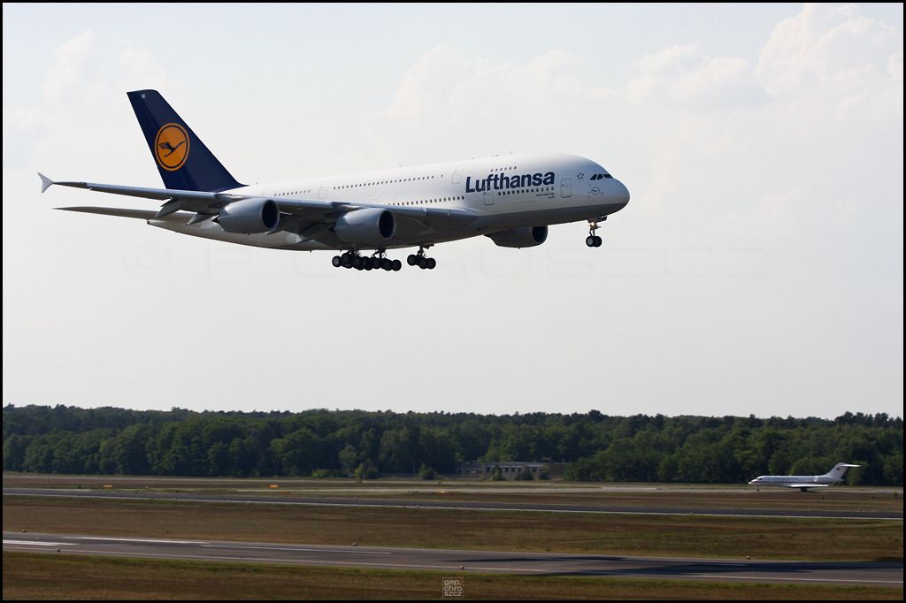 A380-41024bs.jpg