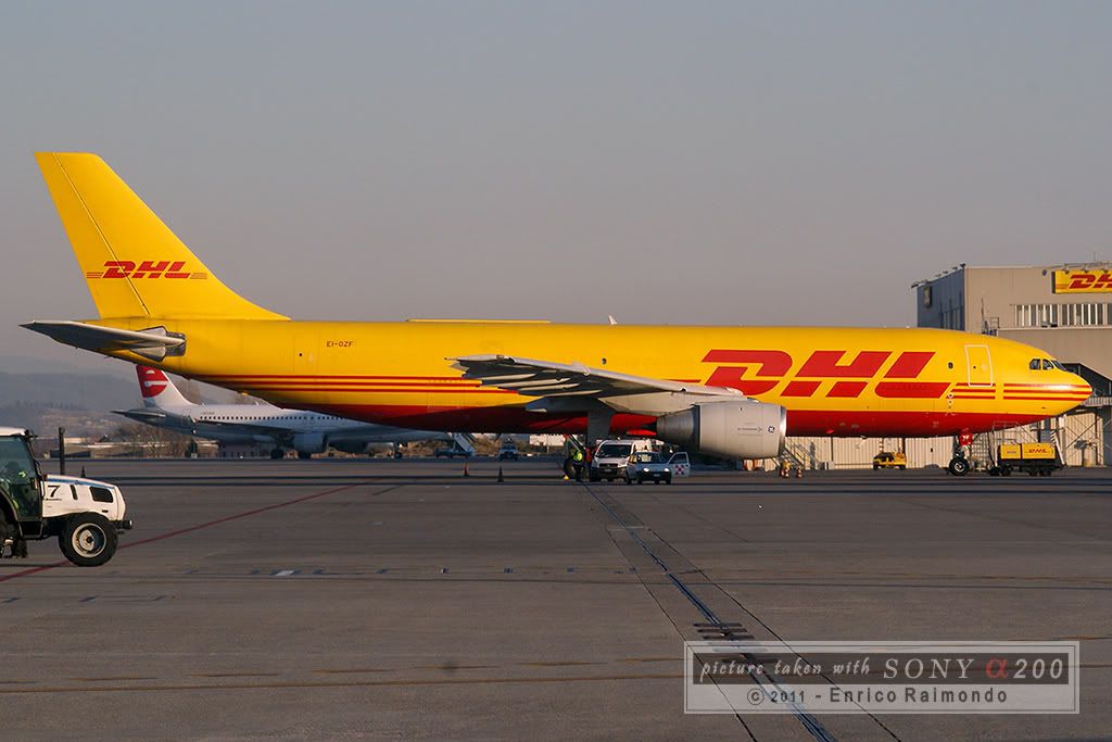 Airbus-A300-DHL-BGY.jpg