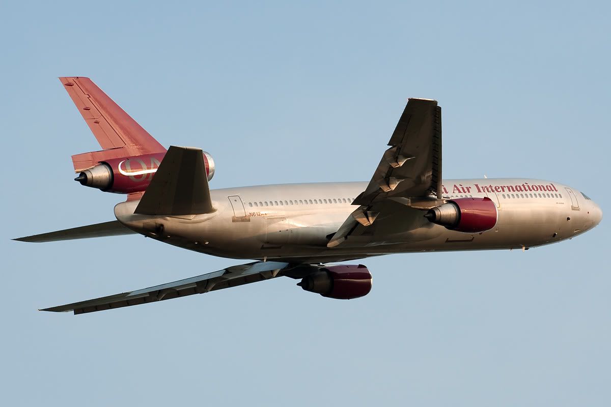 N612AX_2_16-06-11_AVB.jpg