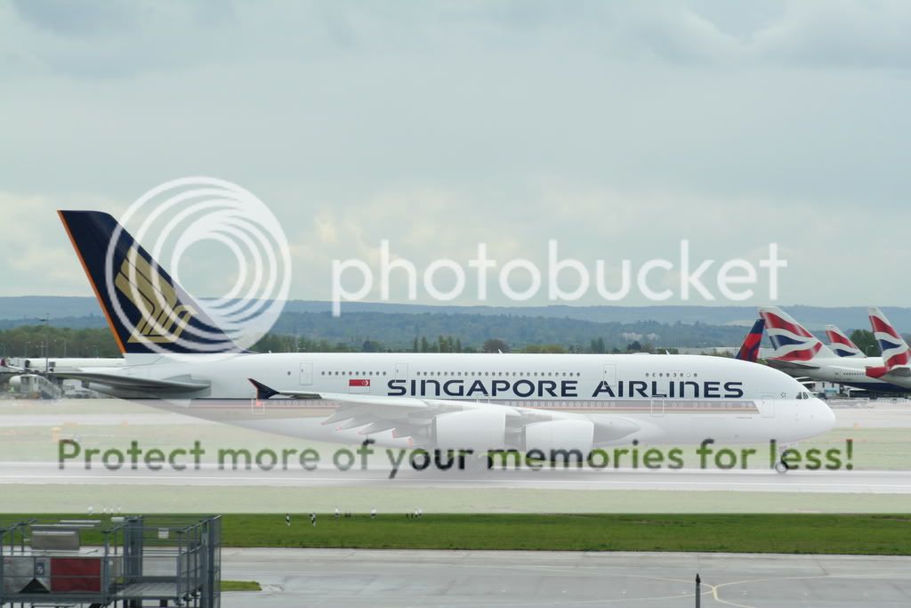 LHR310.jpg