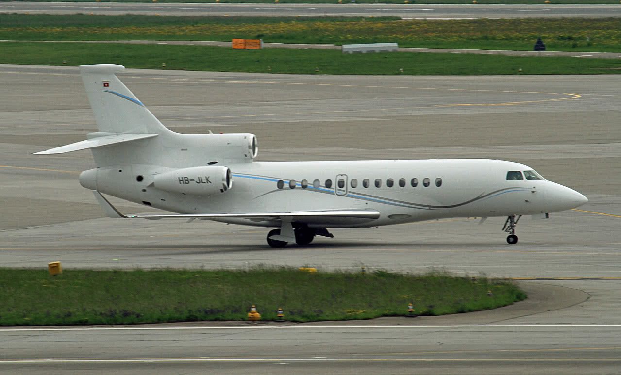 7083001.jpg