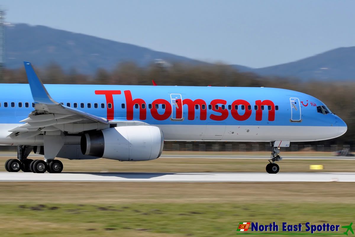 G-BYAY_SZG_17-03-2012-Copia.jpg