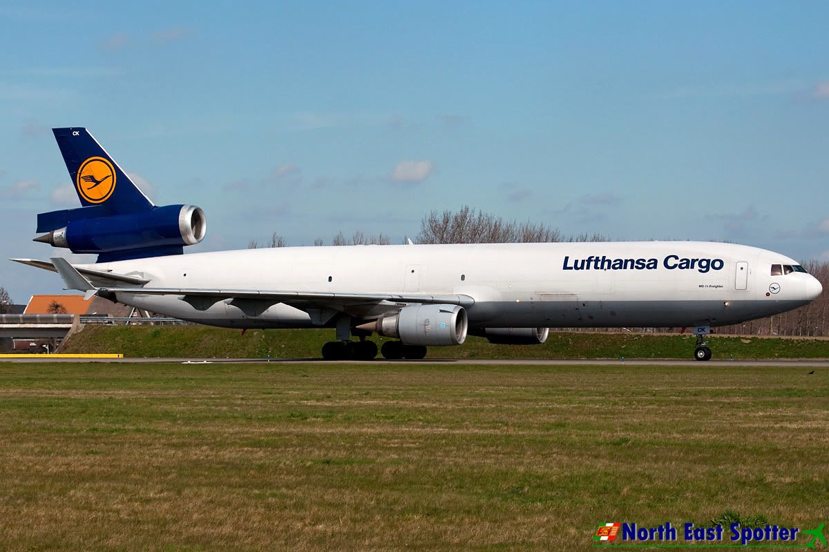 D-ALCK_04-04-11_AMS.jpg