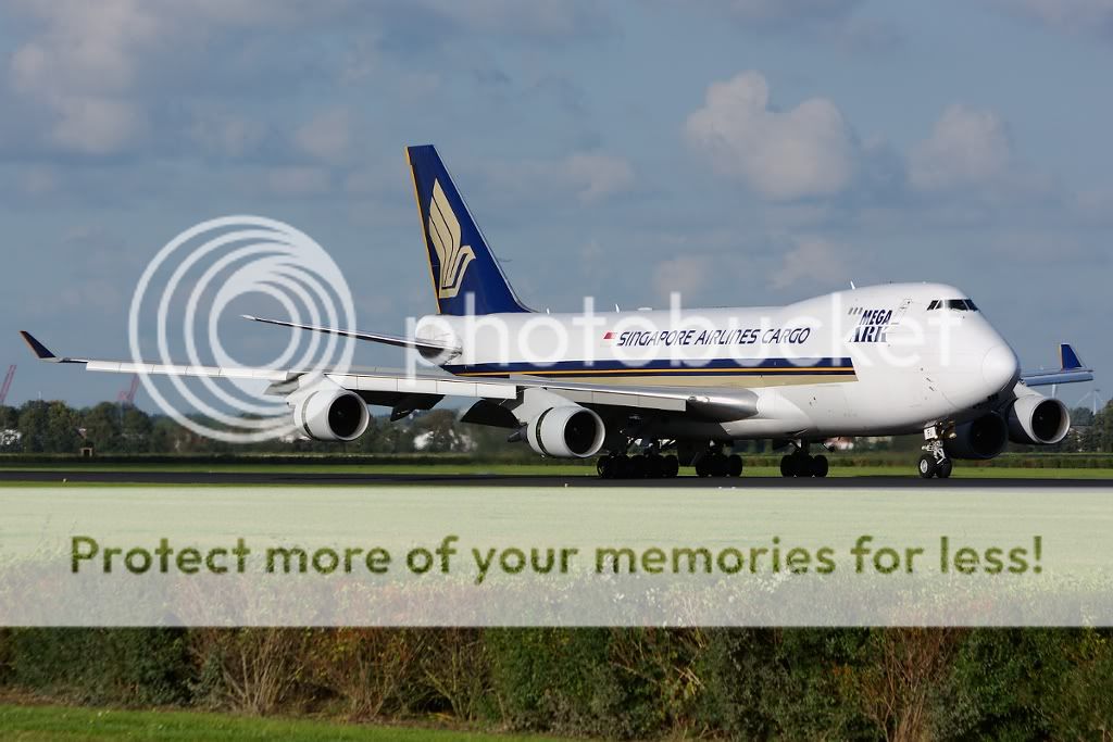 9V-SFJAms180910bis.jpg