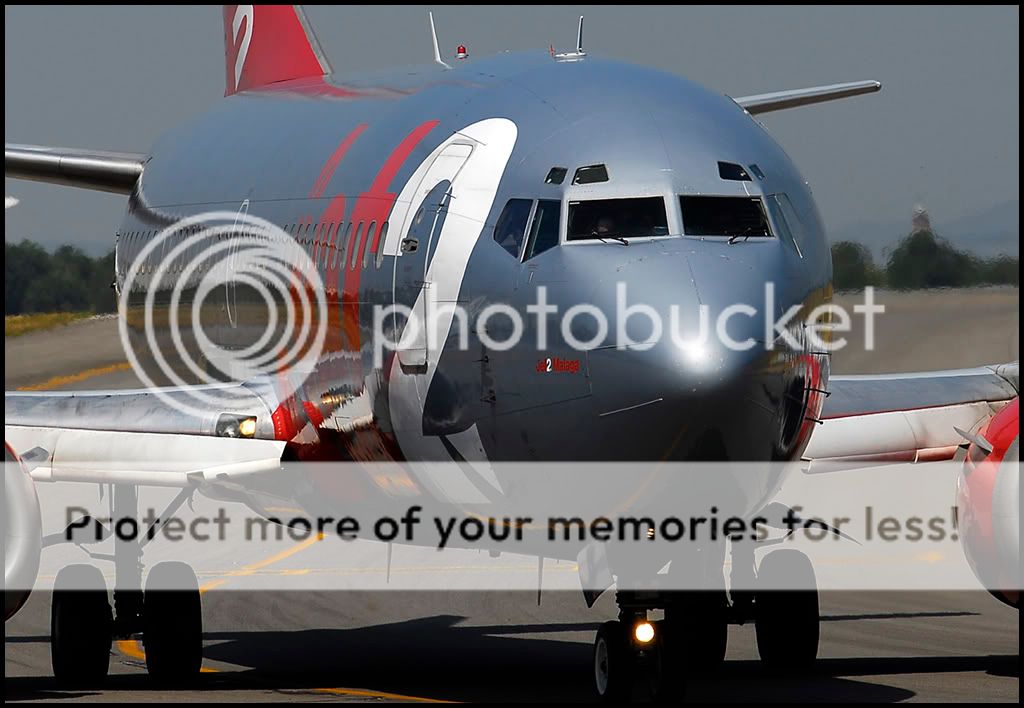 084_JET2__jf.jpg