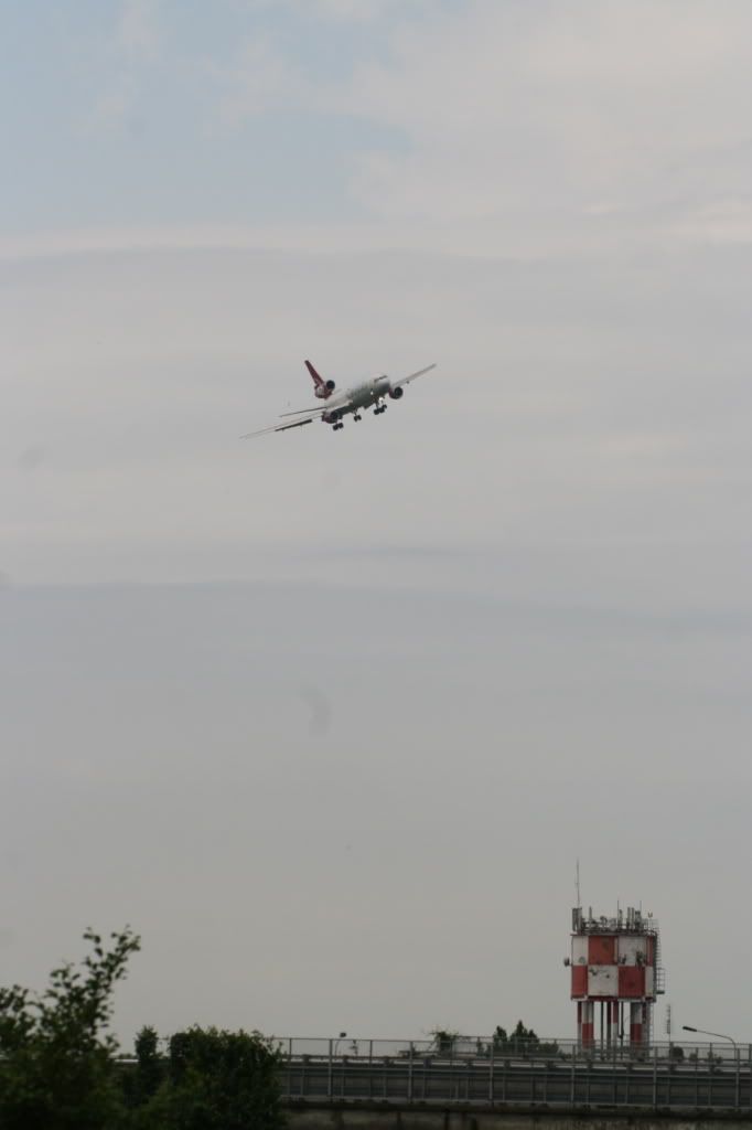 rwy.jpg