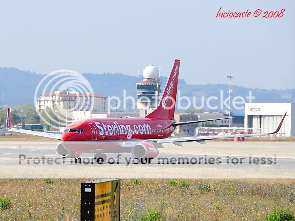 OY-MRJ.jpg