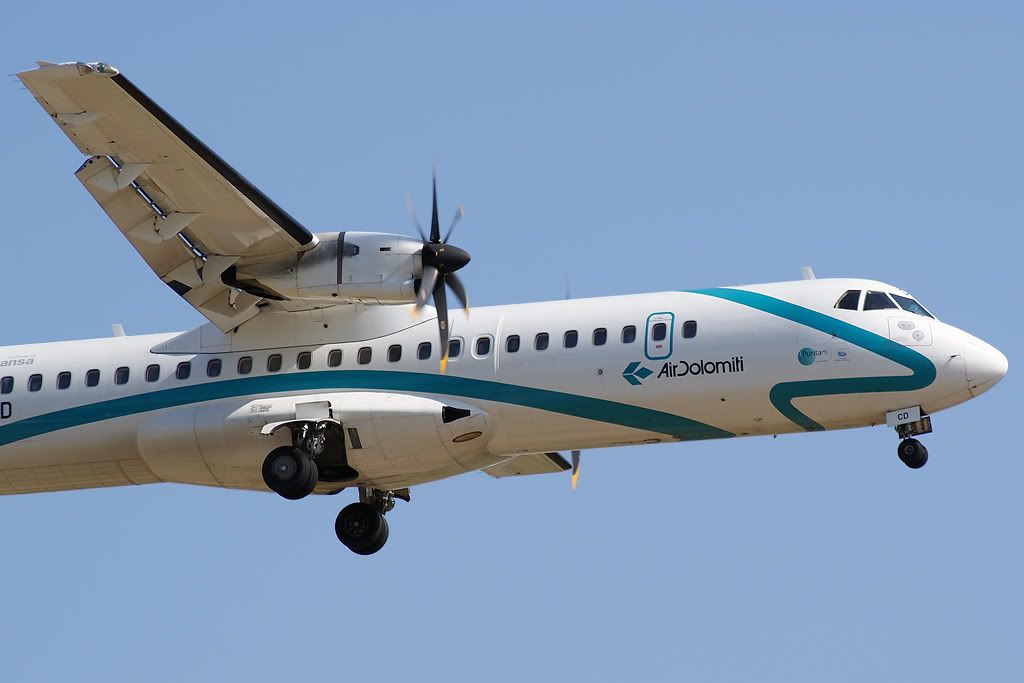 ATR-72-Air-DolomitiBLQ.jpg