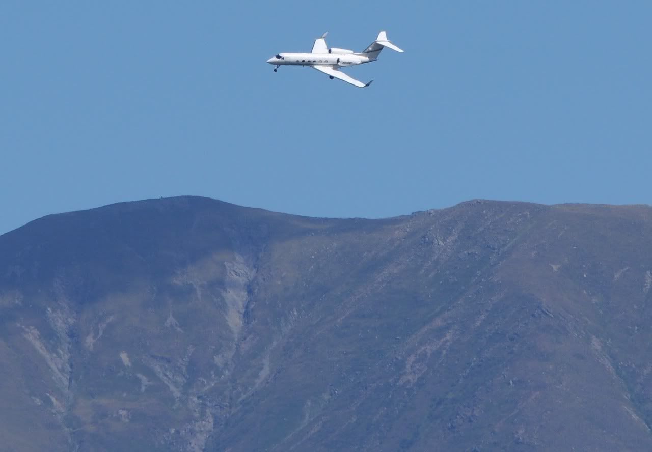 N808AM_01.jpg