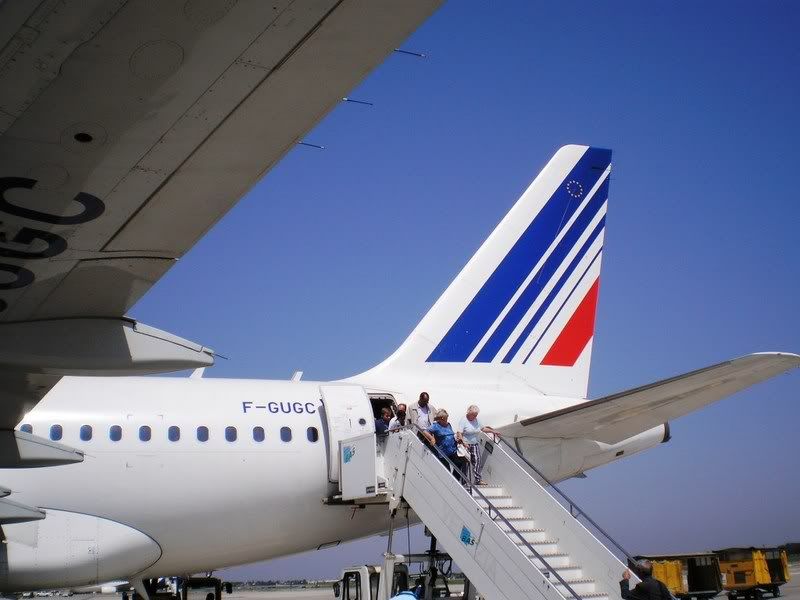 a3182.jpg