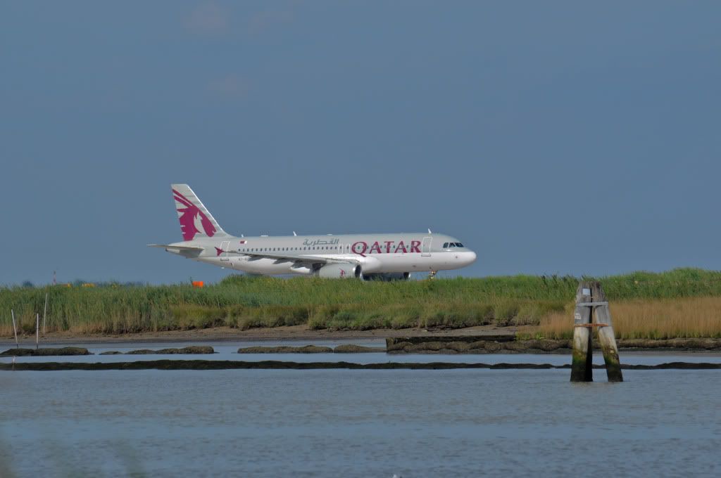 A320QatarAirways.jpg
