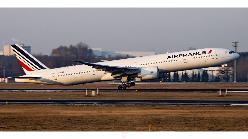 AF773_6.jpg