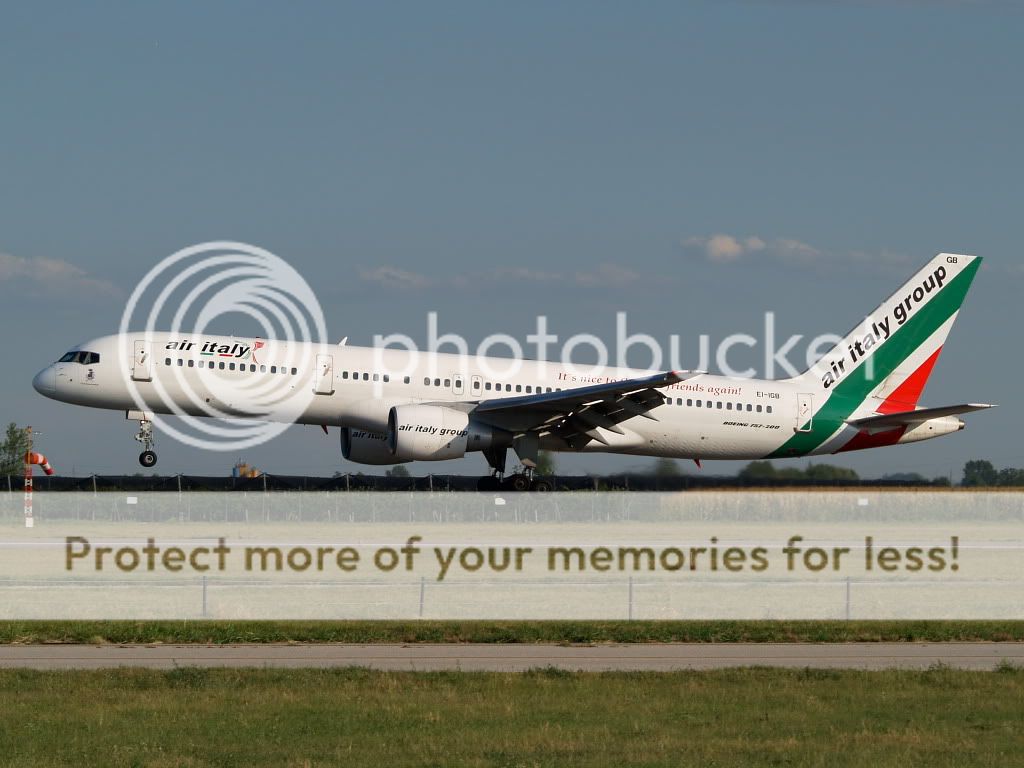 AM239564.jpg