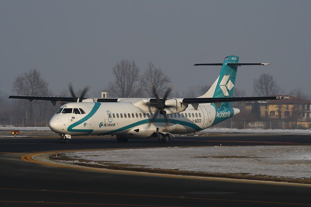 Atr72AirDolomiti3.jpg