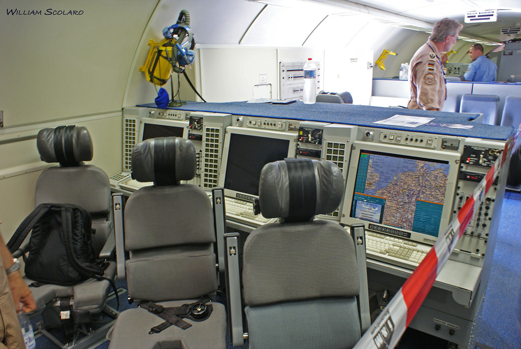 4696066681_de4558ff26_b.jpg
