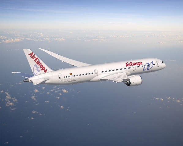 Air_Europa_-_Dreamliner.jpg
