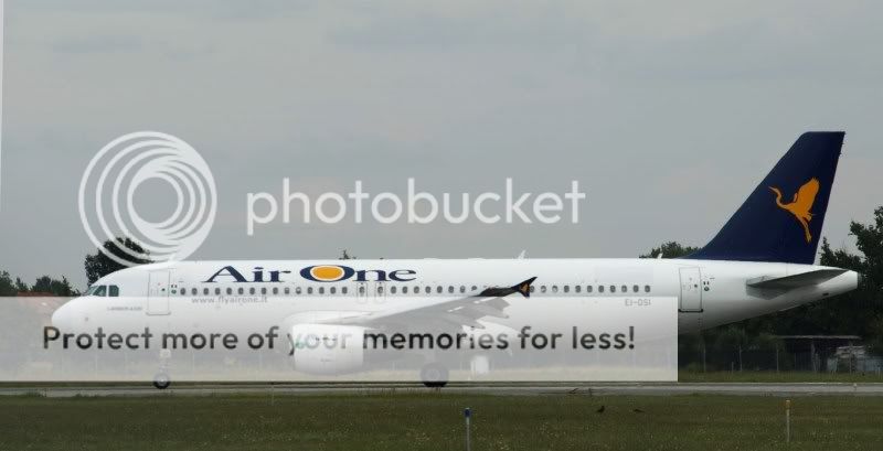 EI-DSIlanding36greynose.jpg