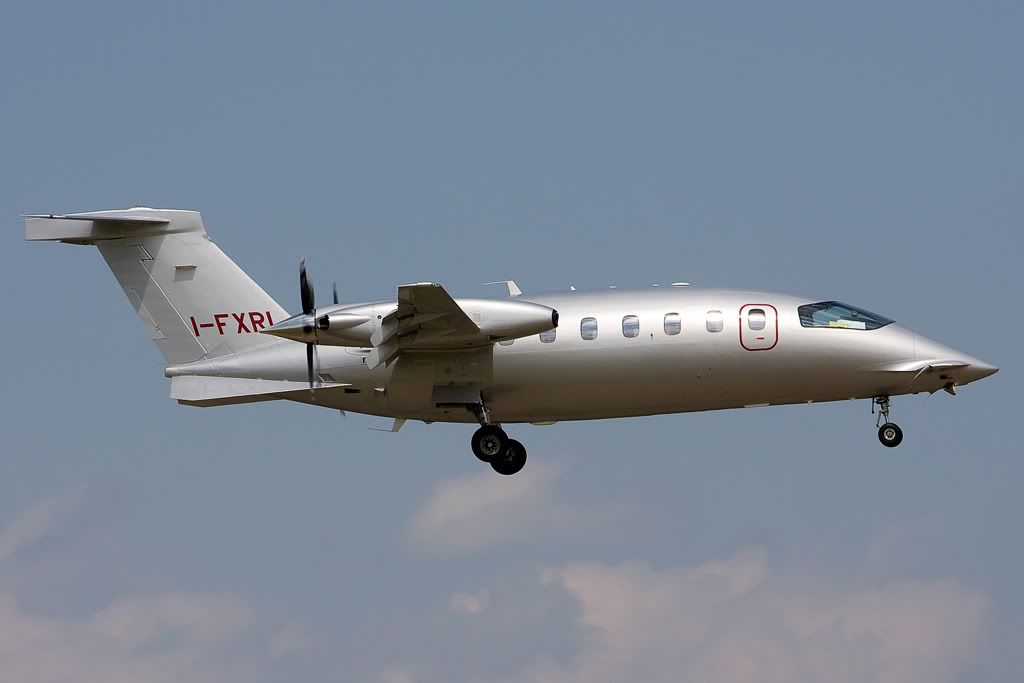 I-FXRI.jpg