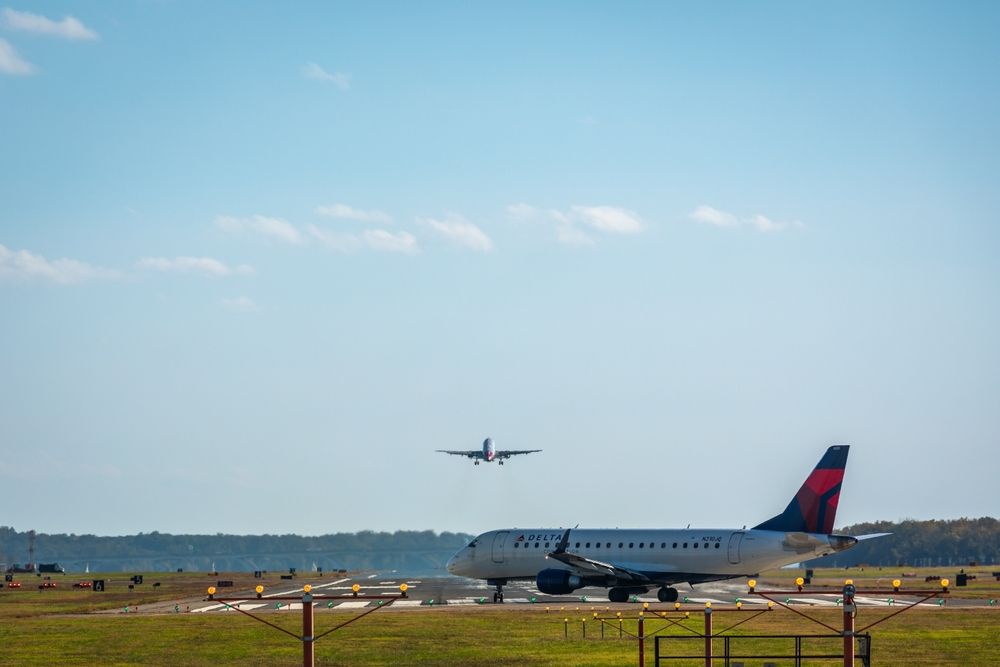 www.flightglobal.com