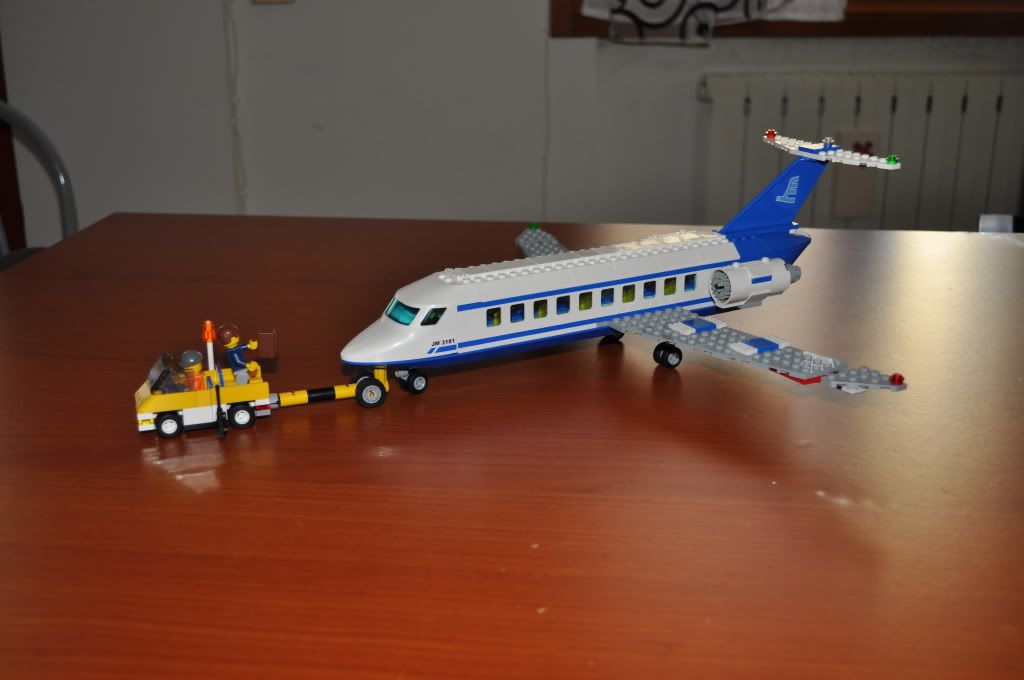 LEGO2.jpg
