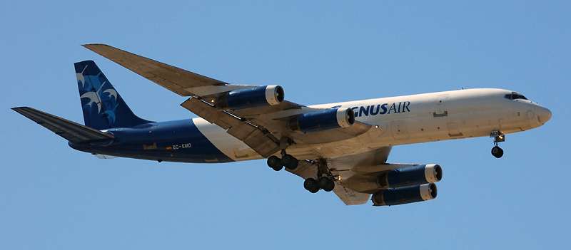 dc8cygn11ln.jpg