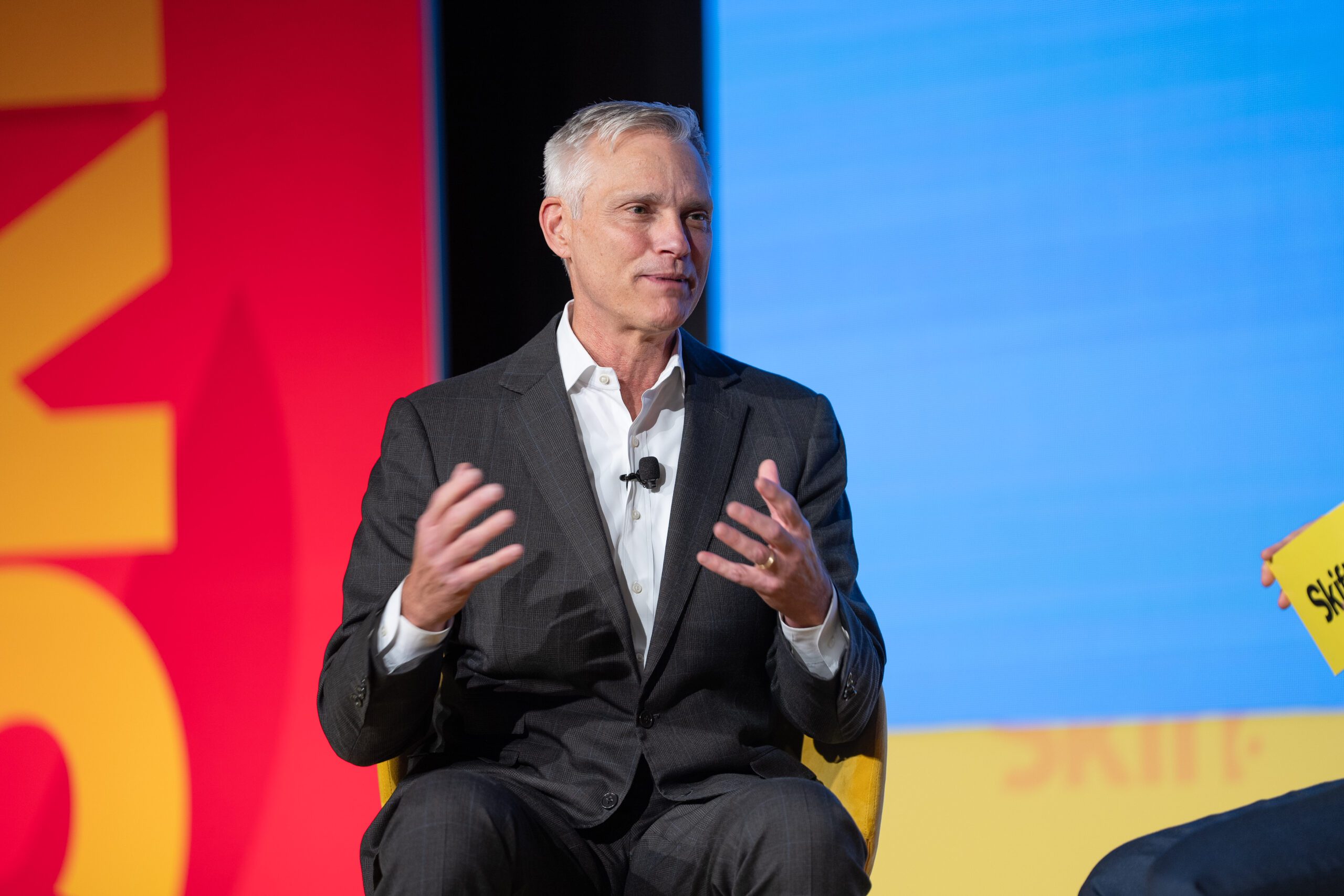 airlineweekly.skift.com
