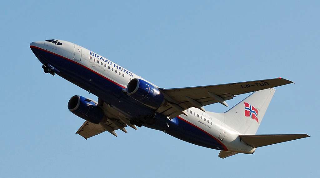 2_b737braat.jpg