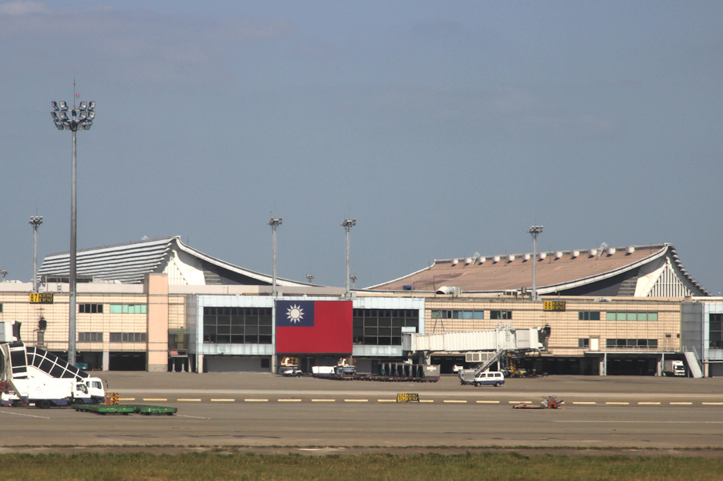 052-1.jpg
