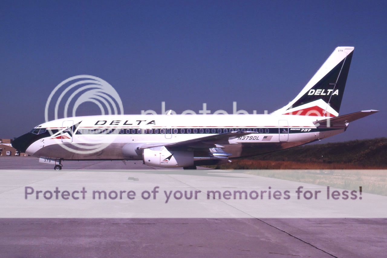 N379DL.jpg