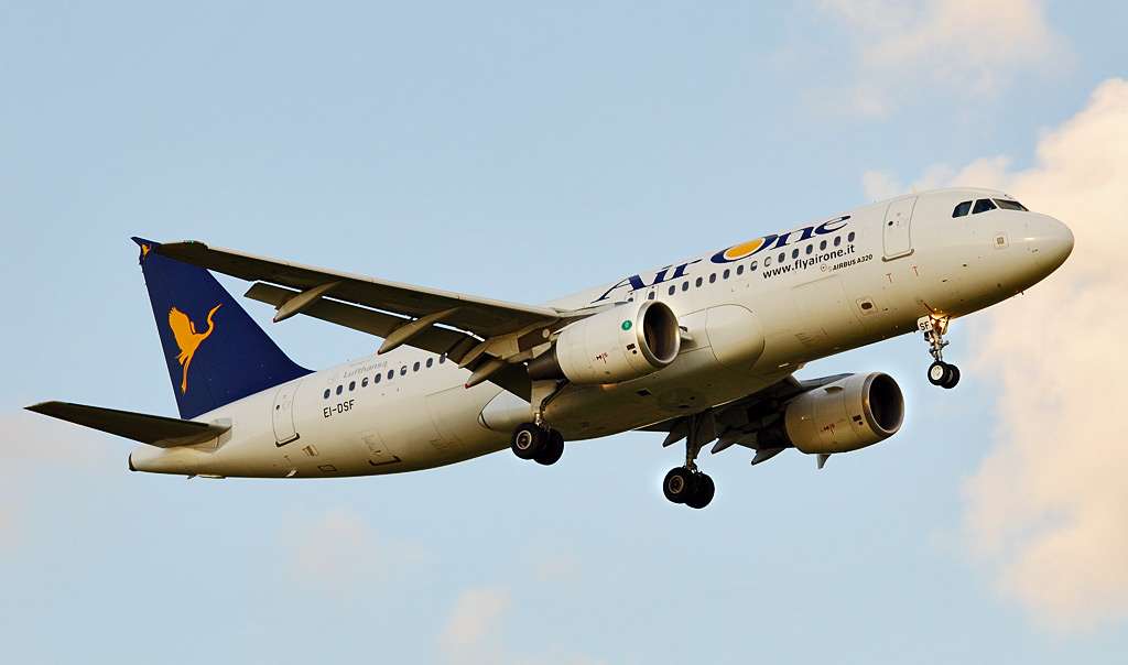 a320airone_2.jpg