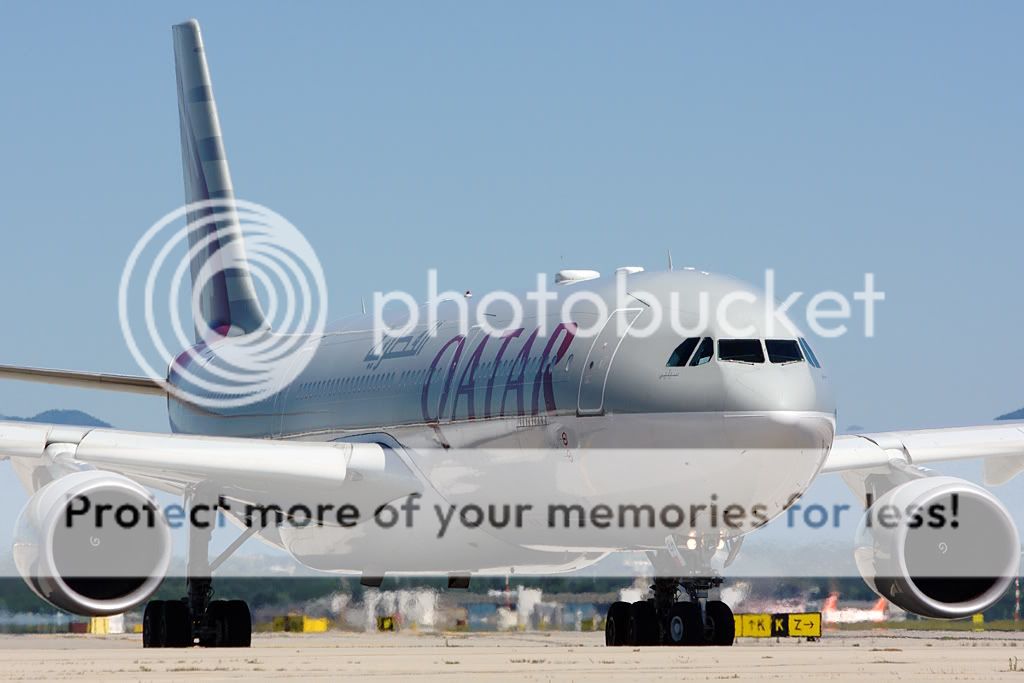 A7-AEHMxp180710.jpg