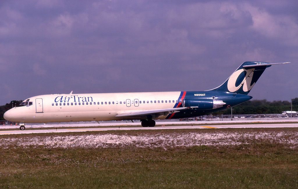 N866AT.jpg