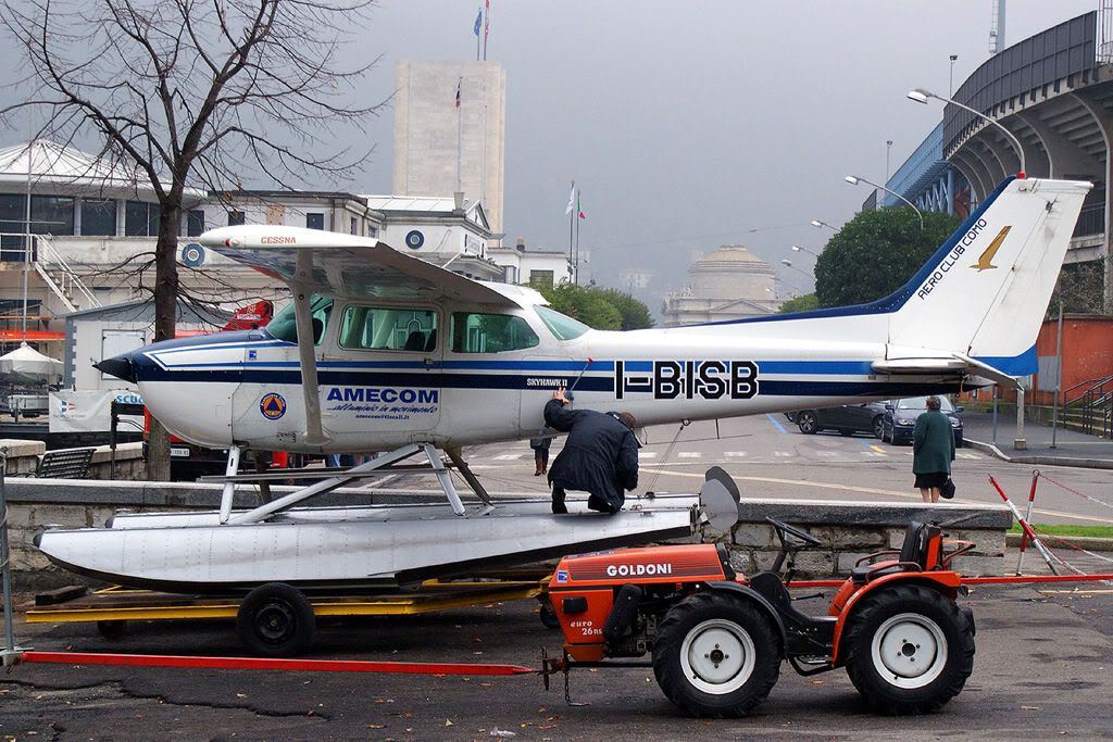 Cessna-172-idro-I-BISBcomo.jpg