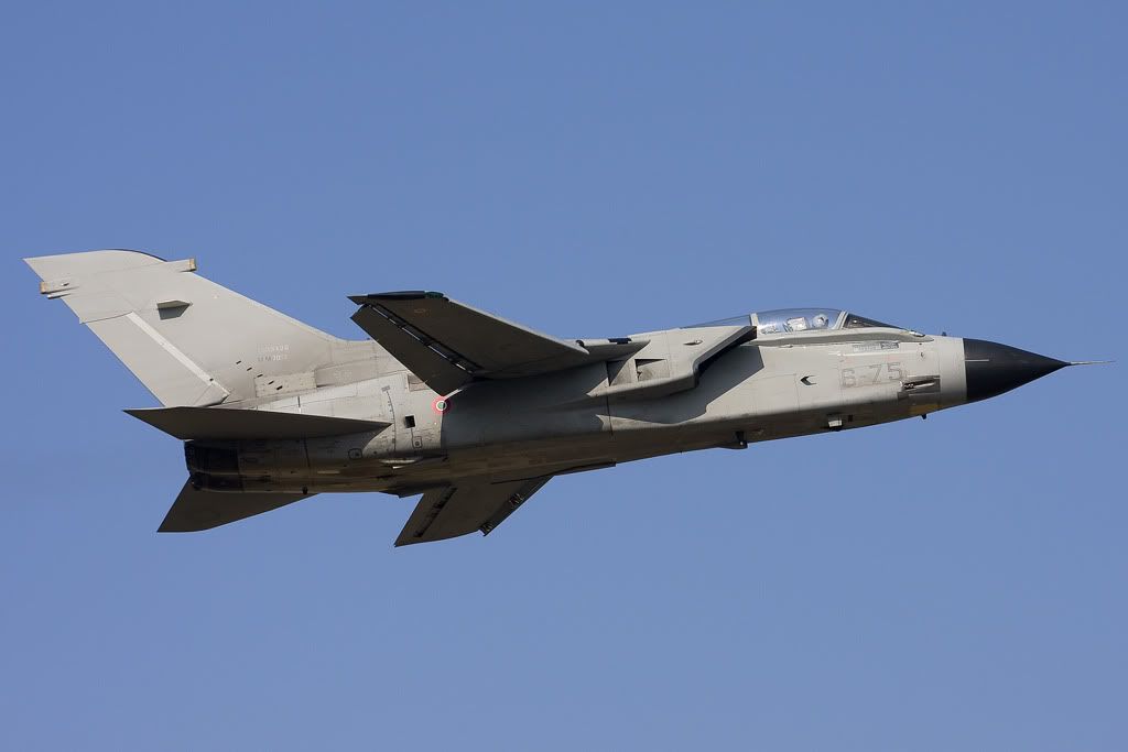 MM7013a.jpg
