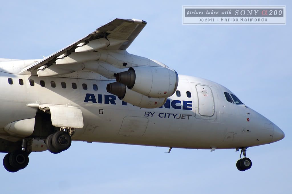 BAe-Avro-RJ-85-City-Liner.jpg
