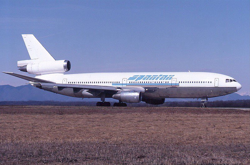 N52UA488.jpg
