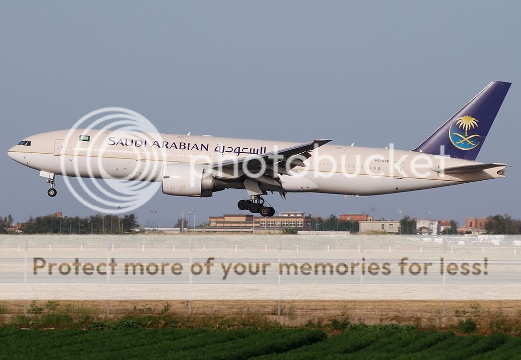HZ-AKK-.jpg