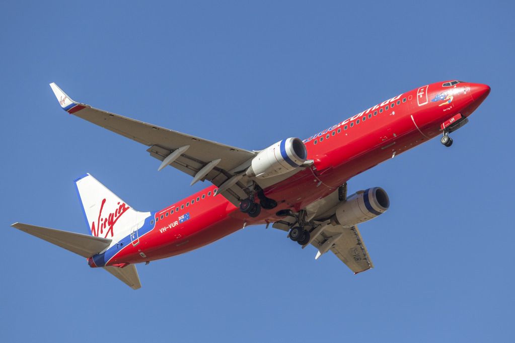VIRGIN737-8FEVH-VUR_zps005a5b63.jpg