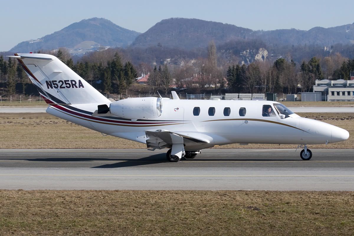 N525RA_26-02-11_SZG.jpg
