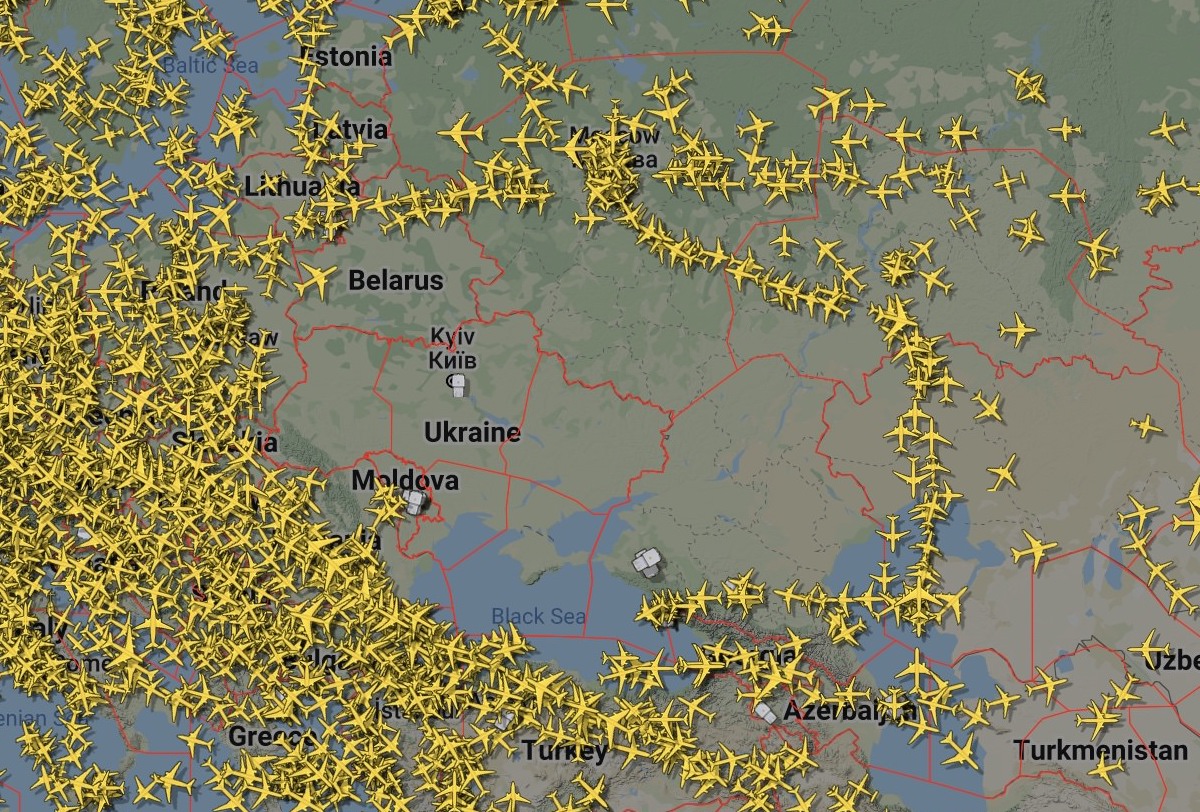 www.flightradar24.com