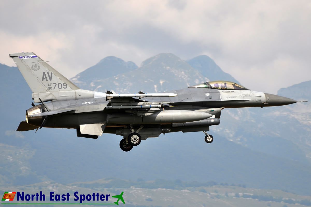 Aviano-22-09-20112.jpg