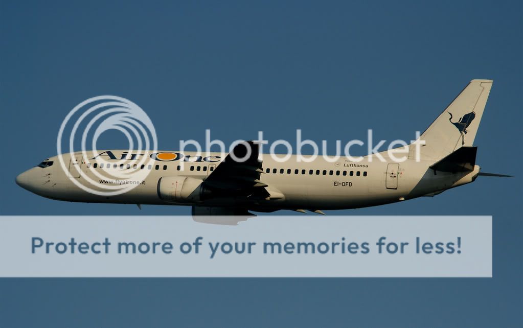 016-AIRONE-EI-DFD-B734.jpg