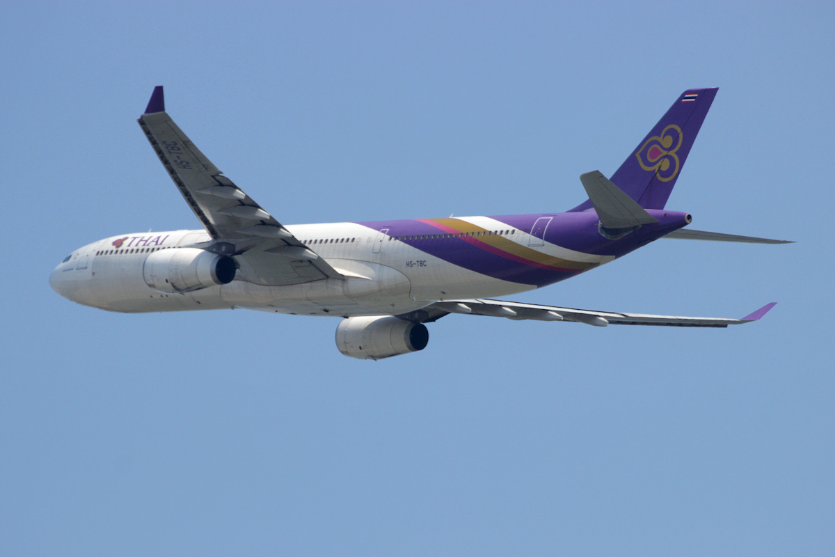 33917976382_39afb64199_o.jpg
